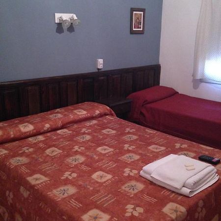 Hotel Gure Echea Villa Carlos Paz Værelse billede