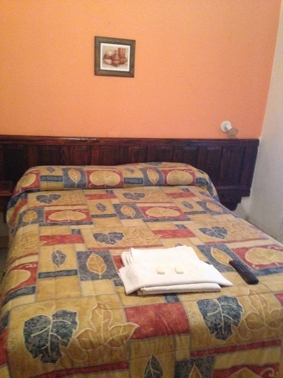 Hotel Gure Echea Villa Carlos Paz Eksteriør billede
