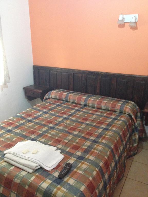 Hotel Gure Echea Villa Carlos Paz Værelse billede